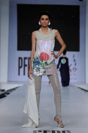 Fia Khan/Sofia Khan