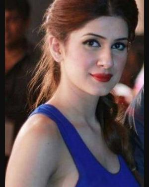 Kubra Khan