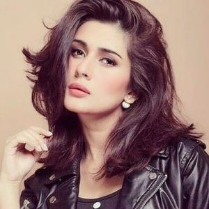 Kubra Khan
