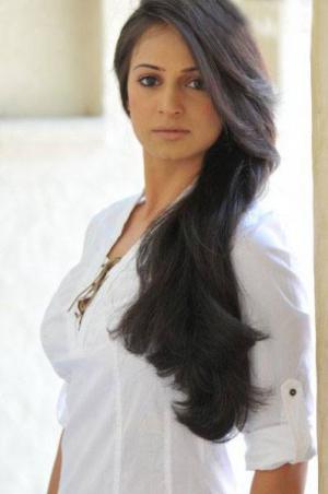 Noor Bukhari