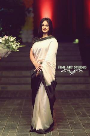 Noor Bukhari